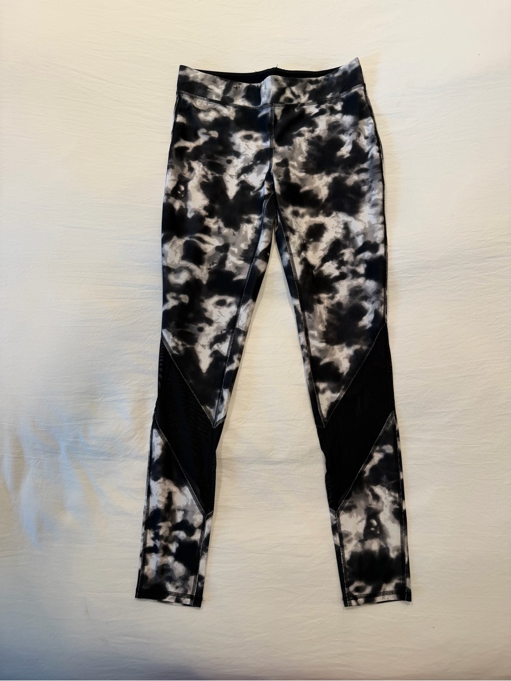 Black & White Tie-Dye Active Leggings